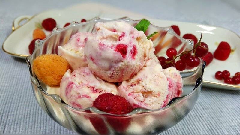 Ягодные десерты: топ-10 сладких блюд с ягодами