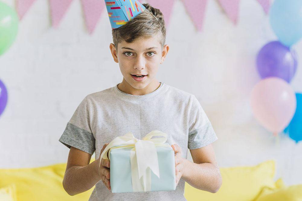 Топ 74 идеи что подарить мальчику на 11 лет +30 подарков и советы