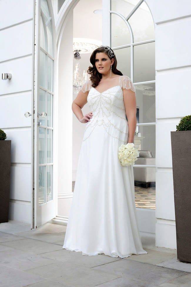 Стильные модели свадебных платьев для полных девушек 2014 – как выбрать?