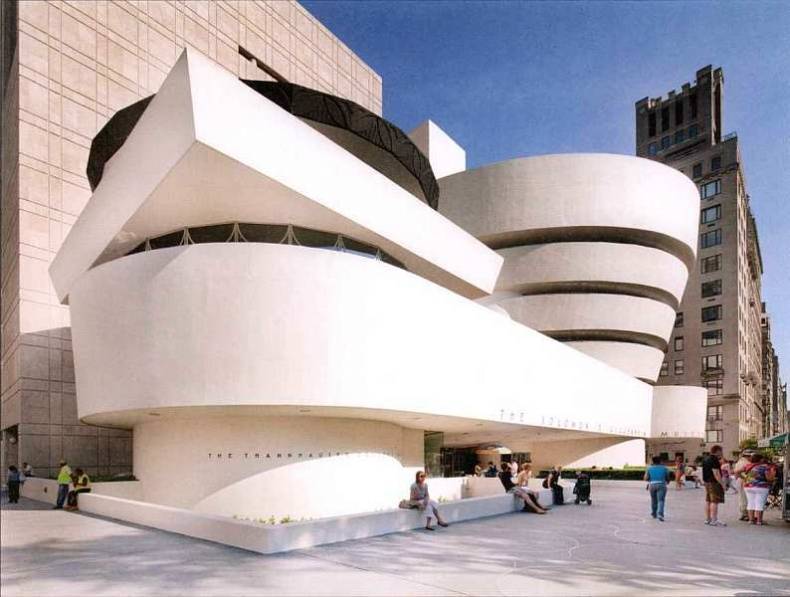 Музей гуггенхайма — один из ведущих музеев современного искусства в нью-йорке