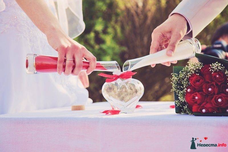 Песочная церемония – оригинальная составляющая свадьбы