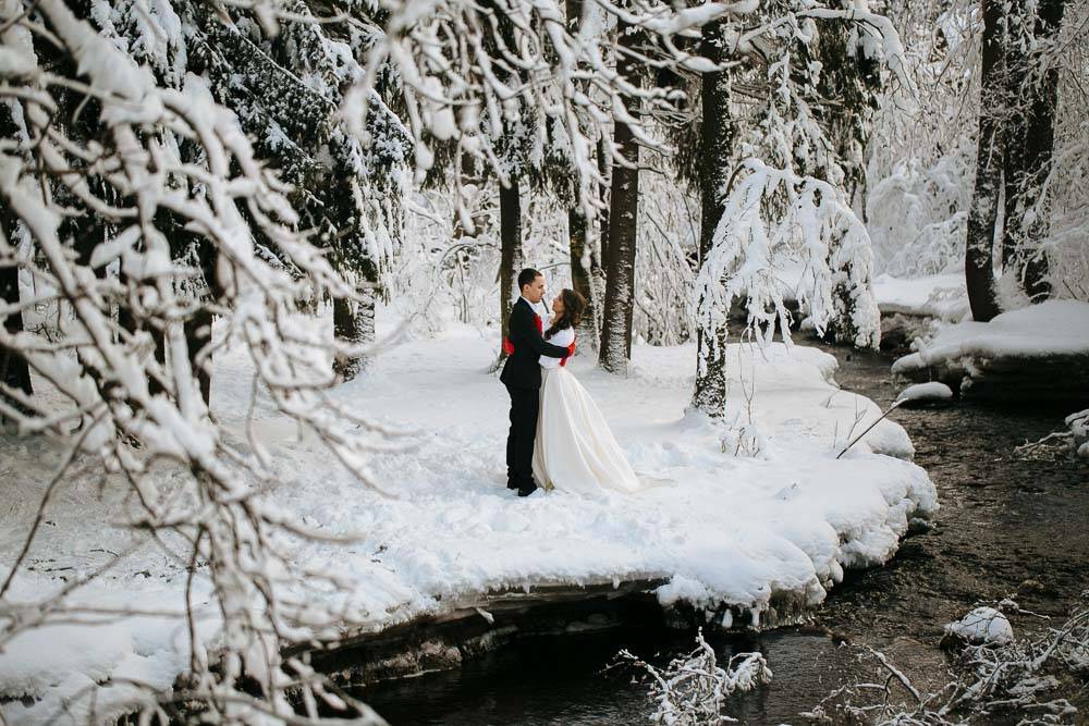 20 способов наполнить романтикой зимнюю свадьбу