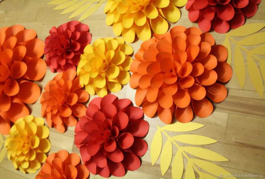 Объемные цветы из цветной бумаги для украшения своими руками (схемы, шаблоны)
