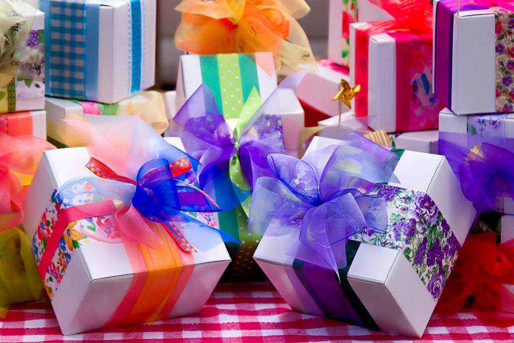 Что подарить на день рождения ребенку? лучший подарок ребенку