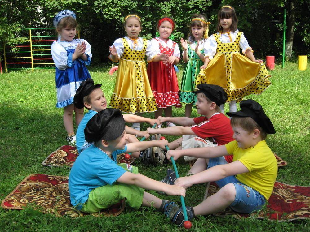 Познавательно-игровая программа «осенние забавы». воспитателям детских садов, школьным учителям и педагогам - маам.ру