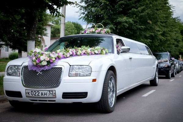 Водный кортеж на свадьбу: стильно и романтично!