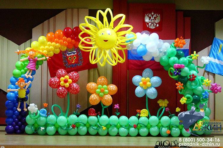 Самый яркий и веселый детский праздник: как использовать шары для выпускного в саду