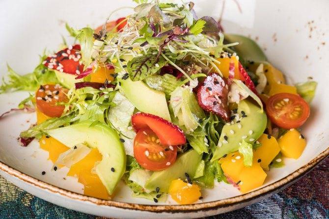 Вкусные салаты без майонеза - здоровье, диета и оригинальность в одной тарелке: рецепт с фото и видео