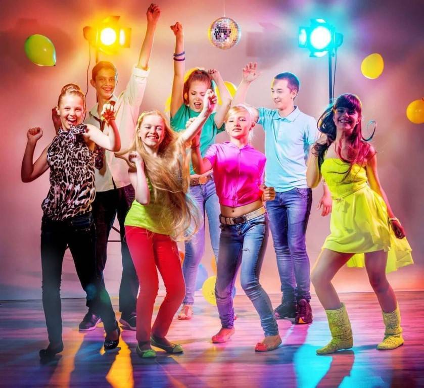 Как организовать вечеринку для подростков: 15 шагов