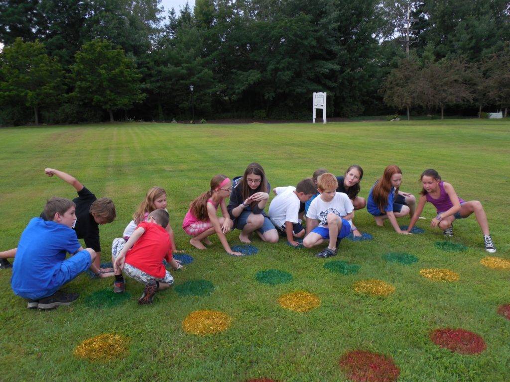 Веселые игры для детей в летнем лагере – топ 20