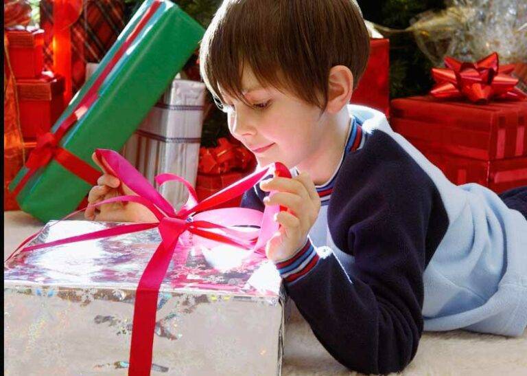 Что подарить мальчику на 8 лет: лучшие недорогие подарки на день рождения мальчику