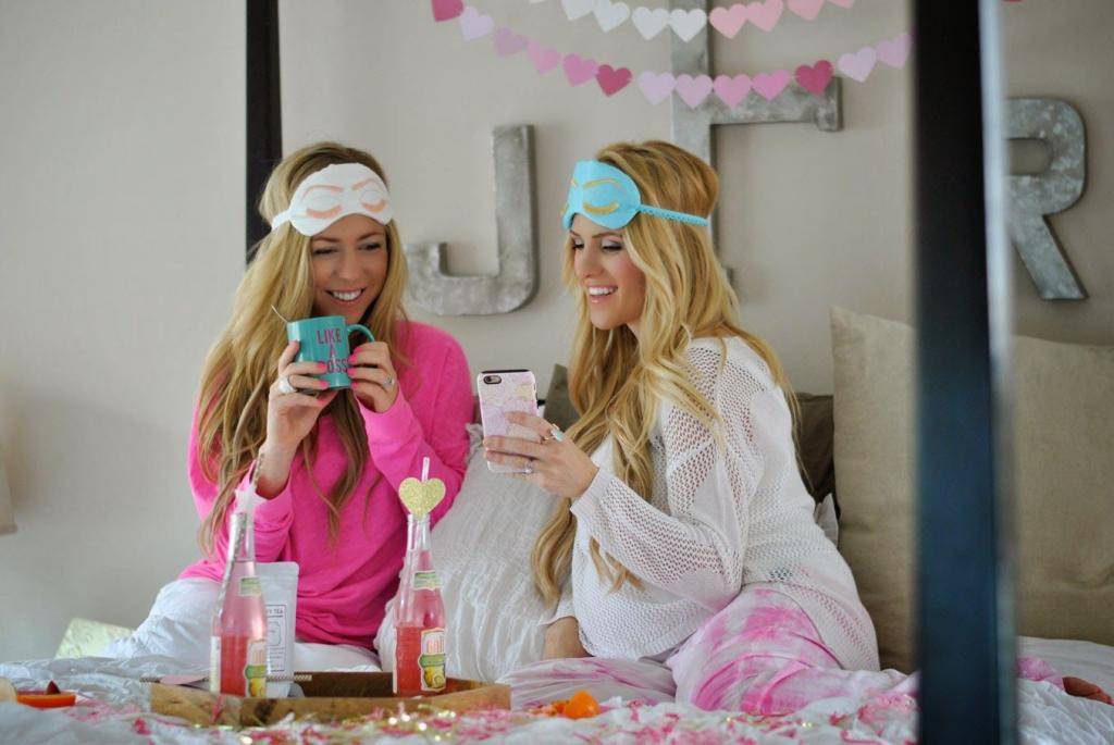 20 идей, как устроить пижамную вечеринку для девчонок