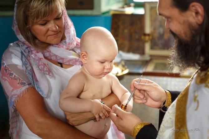 Что дарят на крестины ребенку: список традиционных подарков