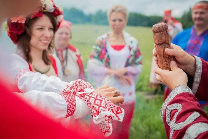 Старинный свадебный обряд. свадьба в традициях руси