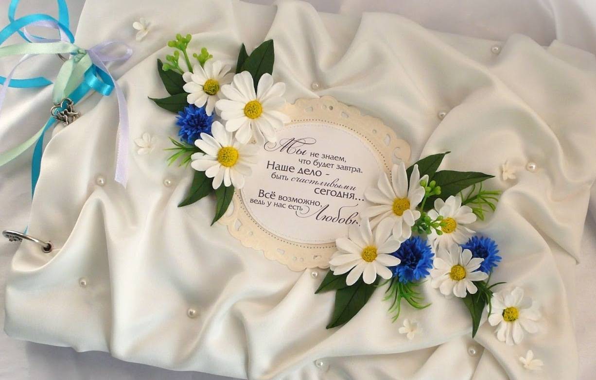 ᐉ идеи для подарков и поздравлений с 9 годовщиной свадьбы – что подарить на фаянсовый юбилей - ➡ danilov-studio.ru