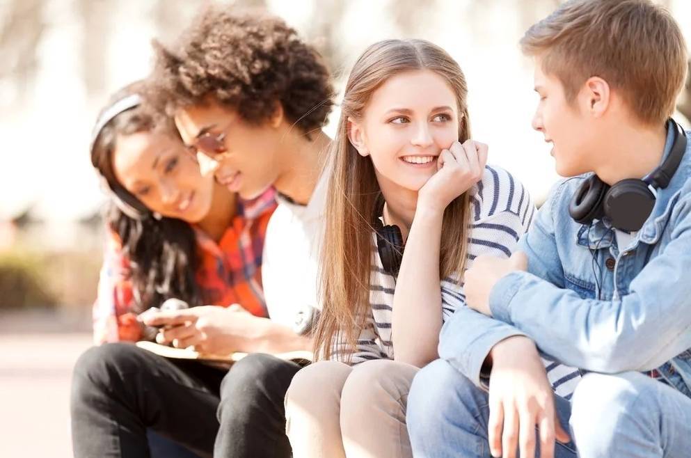 Как построить дружеские отношения с подростком?