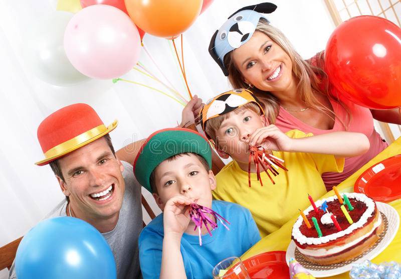 Наши семейные праздники - отмечаем детский день рождения дома!