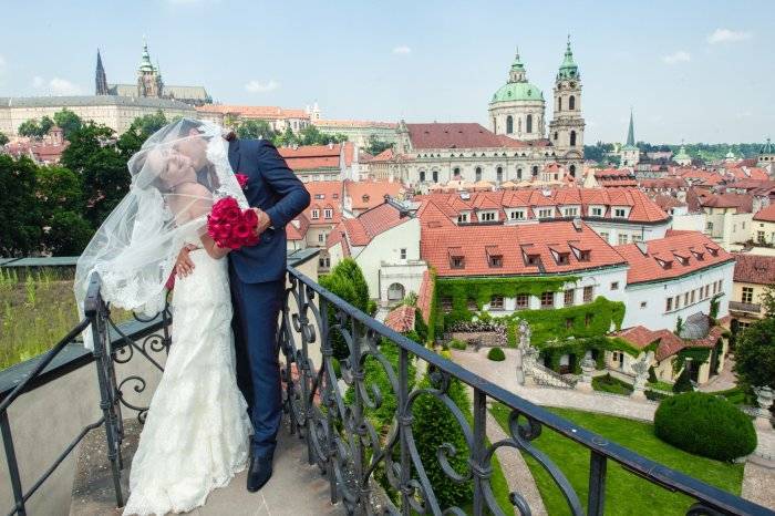 Сказочная свадебная церемония в чехии | свадебные туры, свадебные путешествия