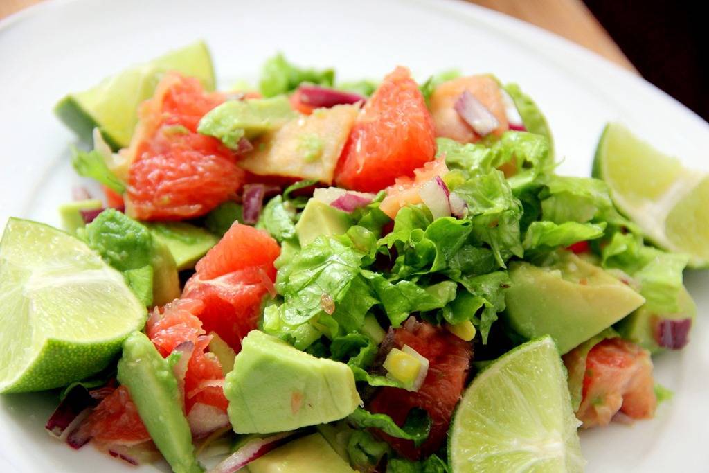 Салат креветки авокадо - 12 домашних вкусных рецептов приготовления