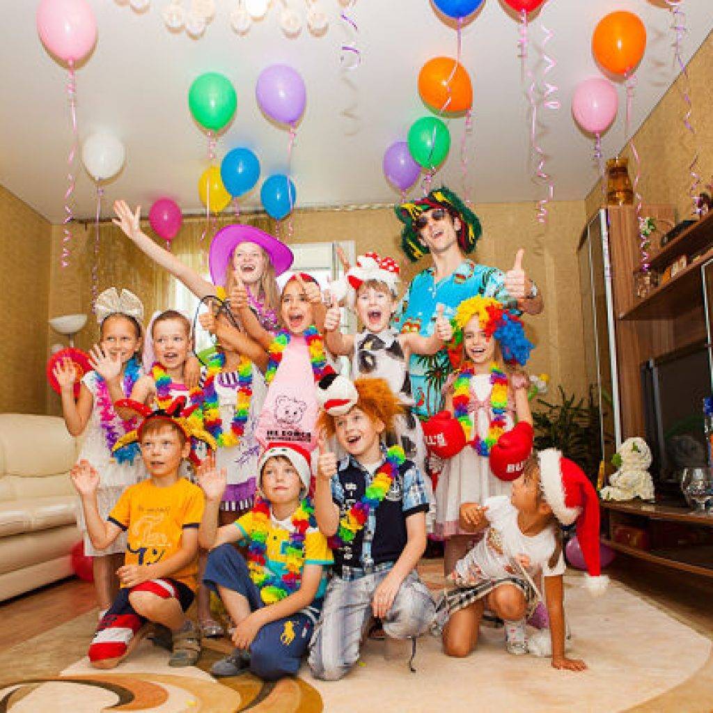 Как украсить комнату ребенку на день рождения: 70 фото-идей оформления детской