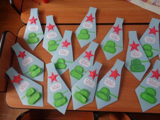 Подарки на 23 февраля мальчикам в школе 5-7 класс 11-13 лет, в пределах 100-200 рублей