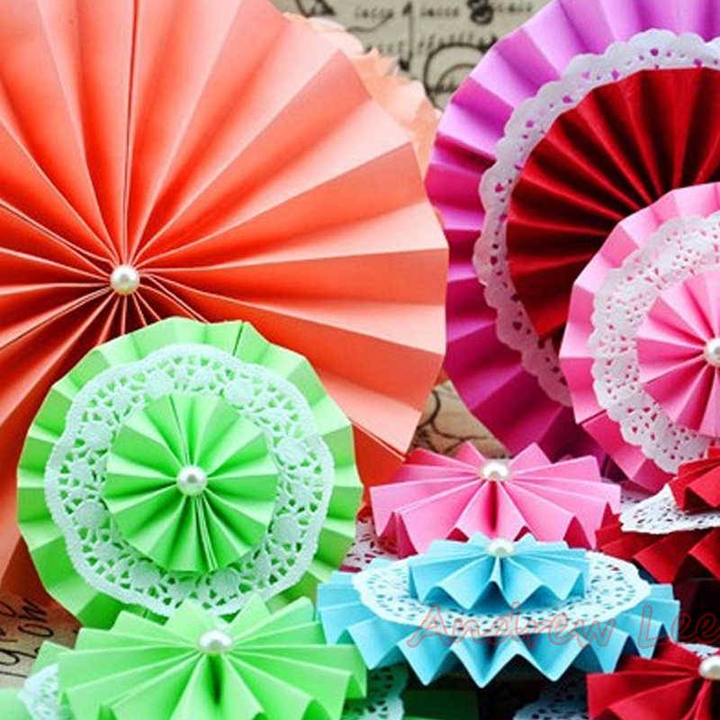 Фанты для декора: украшаем праздник разноцветными веерами