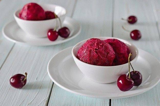 Необычные десерты из замороженных ягод
