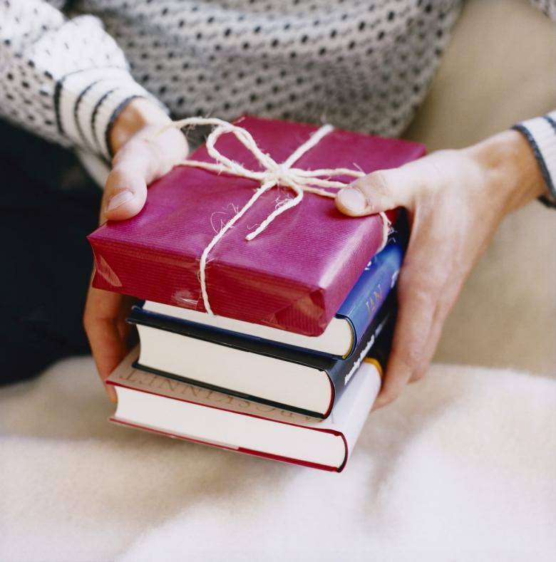 70 вариантов подарков, что можно смело подарить родителям на новый год 2021