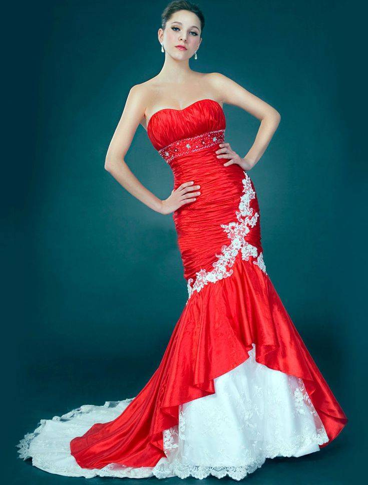Красное платье: фото новинки, с чем носить?