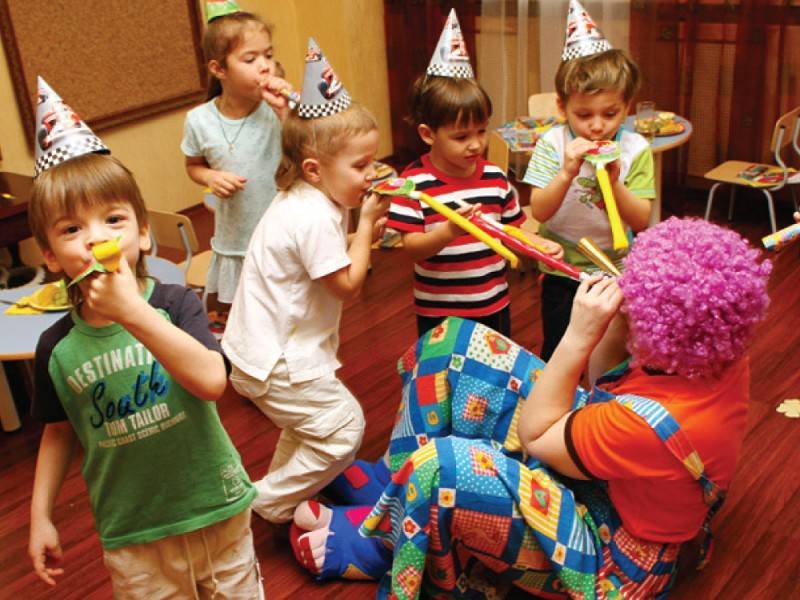 Как развлечь гостей на детском празднике?!