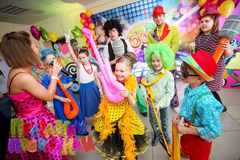 Шоу-номер на детском празднике: 7 идей для веселой программы