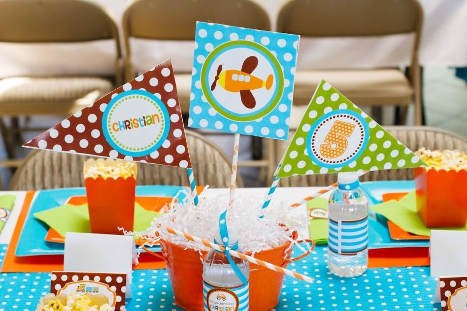 Как украсить стол на день рождения – декор и сервировка | интерьерные штучки