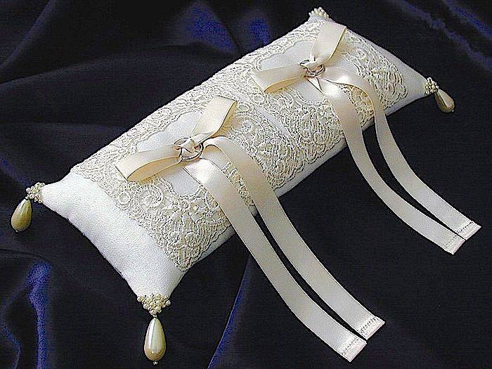 Подушечка для колец своими руками ???? как сшить подушку для свадебных колец