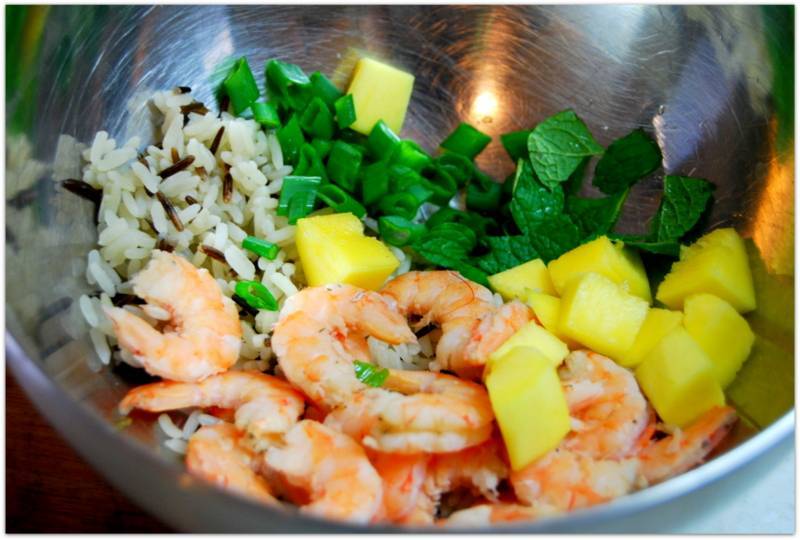 Салат с креветками — 9 самых вкусных рецептов