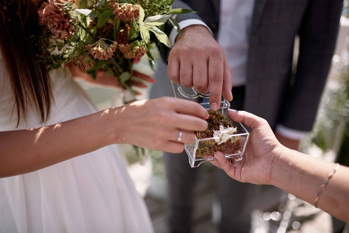 Как сэкономить на свадебном платье: советы для невесты