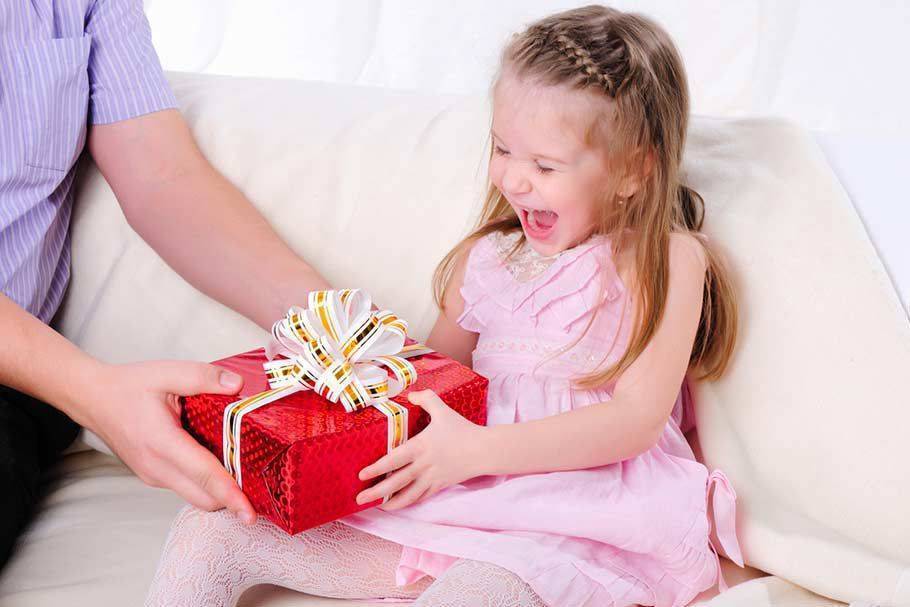 Топ 50+ лучших подарков девочке на 3 года на день рождения