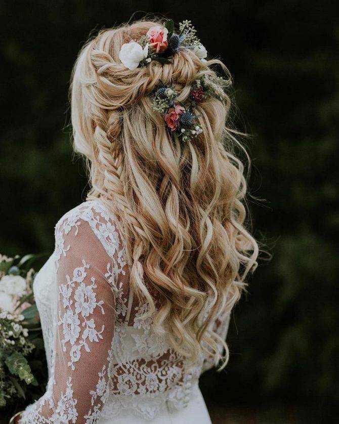 Свадебные прически на средние волосы без фаты (45 фото): идеи для прически невесты