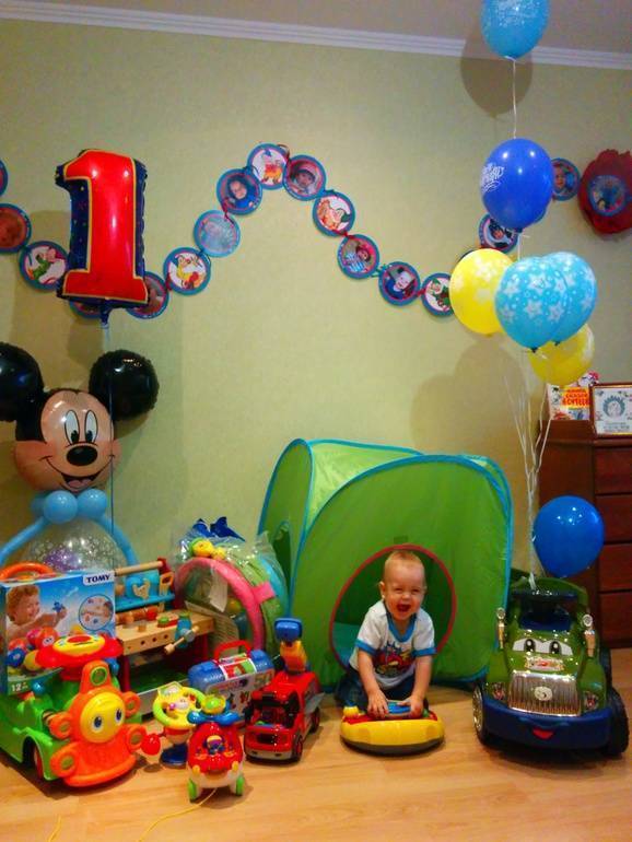 Что подарить мальчику на 2 года на день рождения