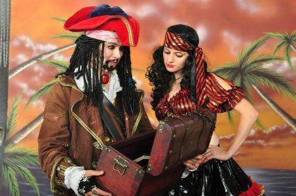 Оформление пиратской вечеринки. костюмы, аксессуары, имена