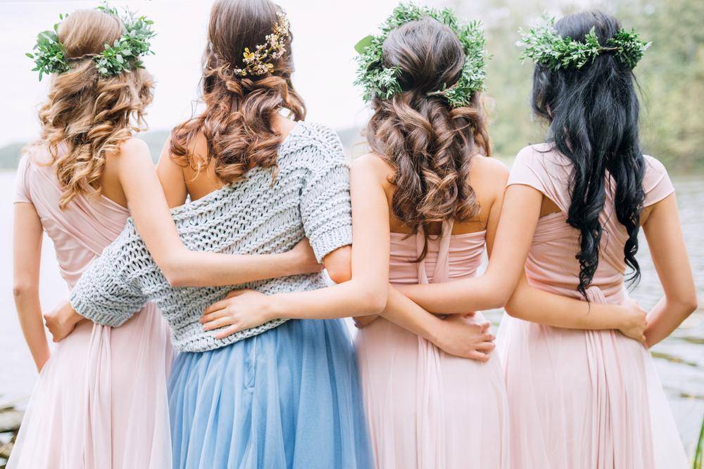 Платья для подружек невесты 2021 фото модные фасоны - модный журнал