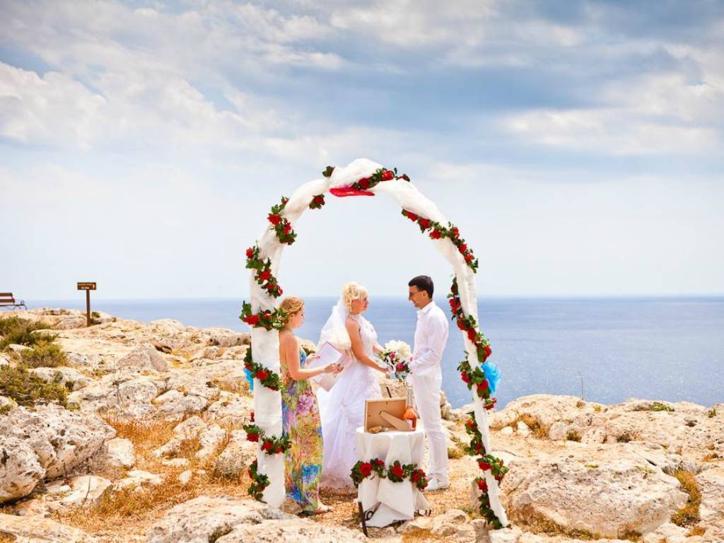 Свадебная церемония на кипре для двоих [2019] на вилле – фото ? & как организовать