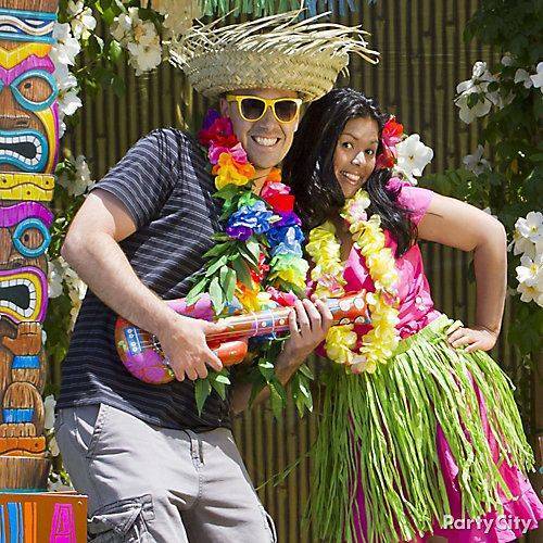 Гавайская вечеринка своими руками: музыка, приглашения и оформление (+ фото и примеры)