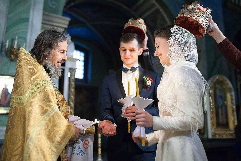 Венчание в православной церкви – смысл таинства, значение и цель, зачем нужно паре и что дает для семьи, что значит для супругов