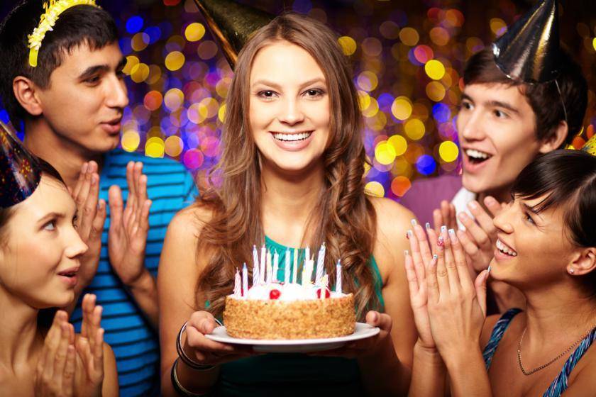 Как отпраздновать свой день рождения в одиночестве