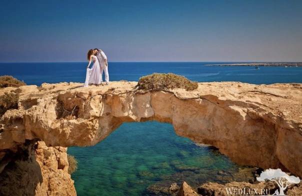 Свадьба на кипре для двоих - на море за границей , венчание за рубежом | организация идеи свадьбы 2021 от wedding melody
