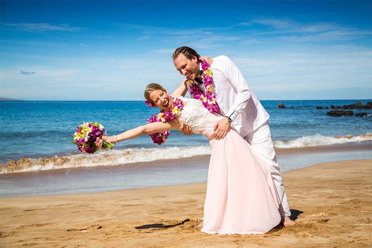 Гавайская свадьба, не выезжая из родного города!